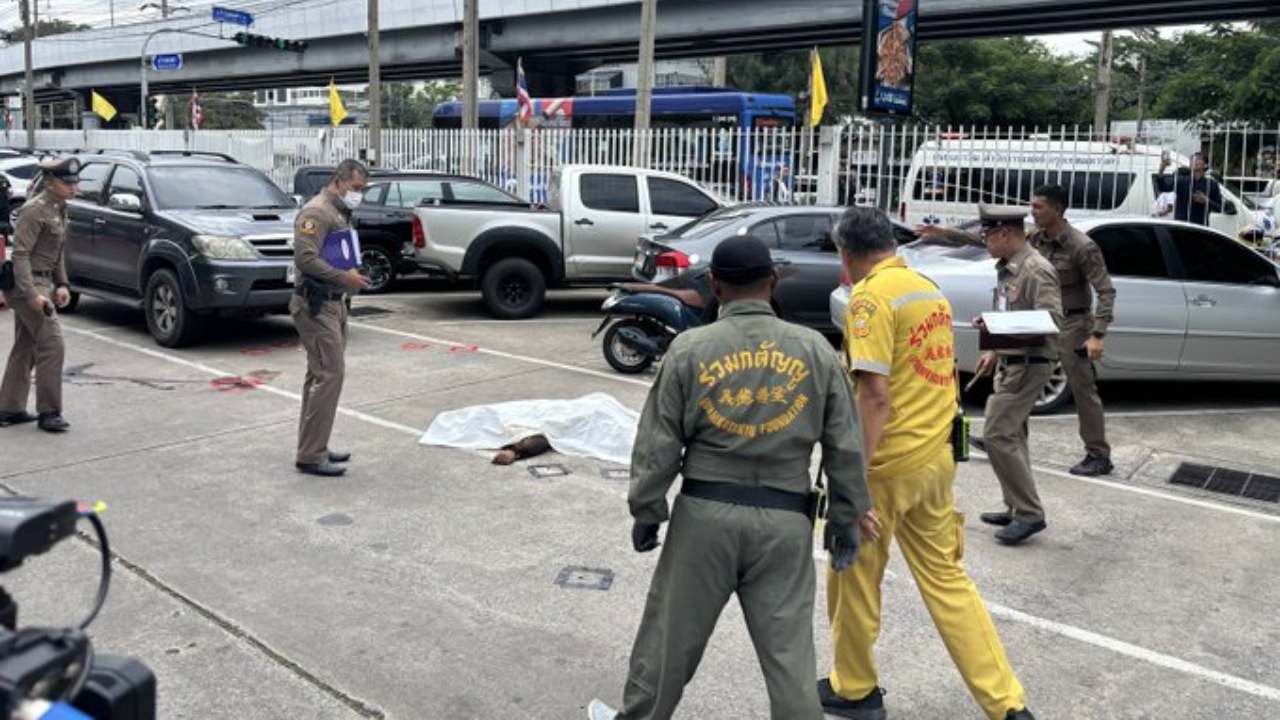 தாய்லாந்து தலைநகரில் துப்பாக்கிச் சூடு; நால்வர் உயிரிழப்பு!