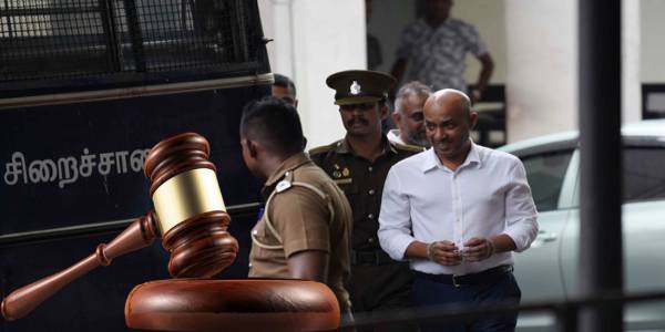 தங்க முலாம் பூசப்பட்ட T-56 துப்பாக்கி விவகாரம் – துமிந்த திசாநாயக்க விடுவிப்பு!