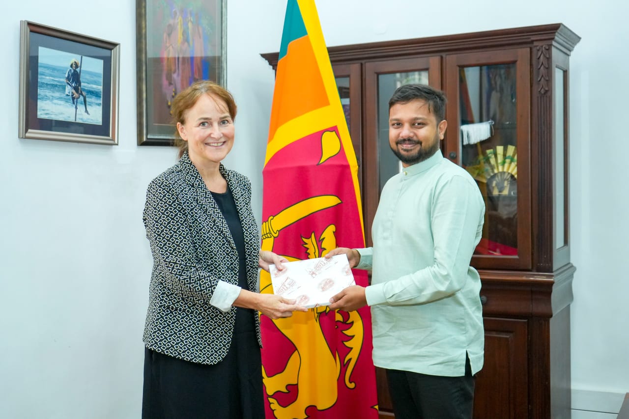 டச்சு தூதருக்கும்  பிரதி அமைச்சர் அருண் ஹேமச்சந்திராவுக்கும் இடையில் விசேட சந்திப்பு!