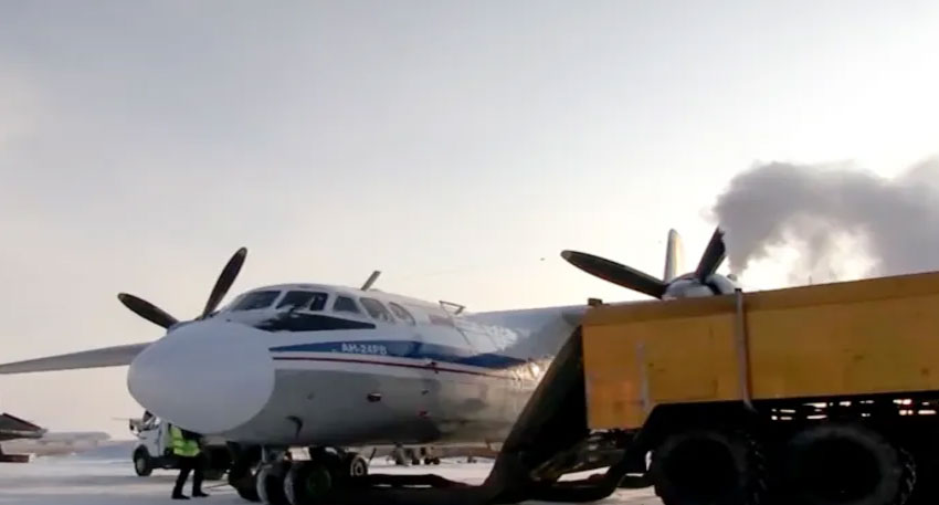 ரஷ்யாவில் பயணிகள் விமானம் விபத்து! 49 பேர் உயிரிழப்பு!