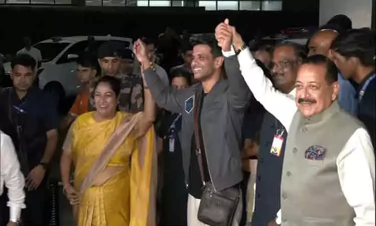 தாயகம் திரும்பினார் சுபான்ஷு சுக்லா!