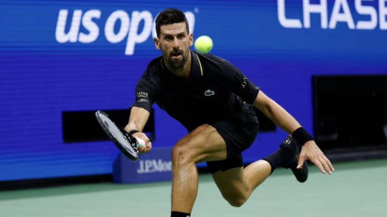 அமெரிக்க ஓபன்; போராட்டத்துக்கு மத்தியில் ஜோகோவிச் 4ஆவது சுற்றுக்கு முன்னேற்றம்!