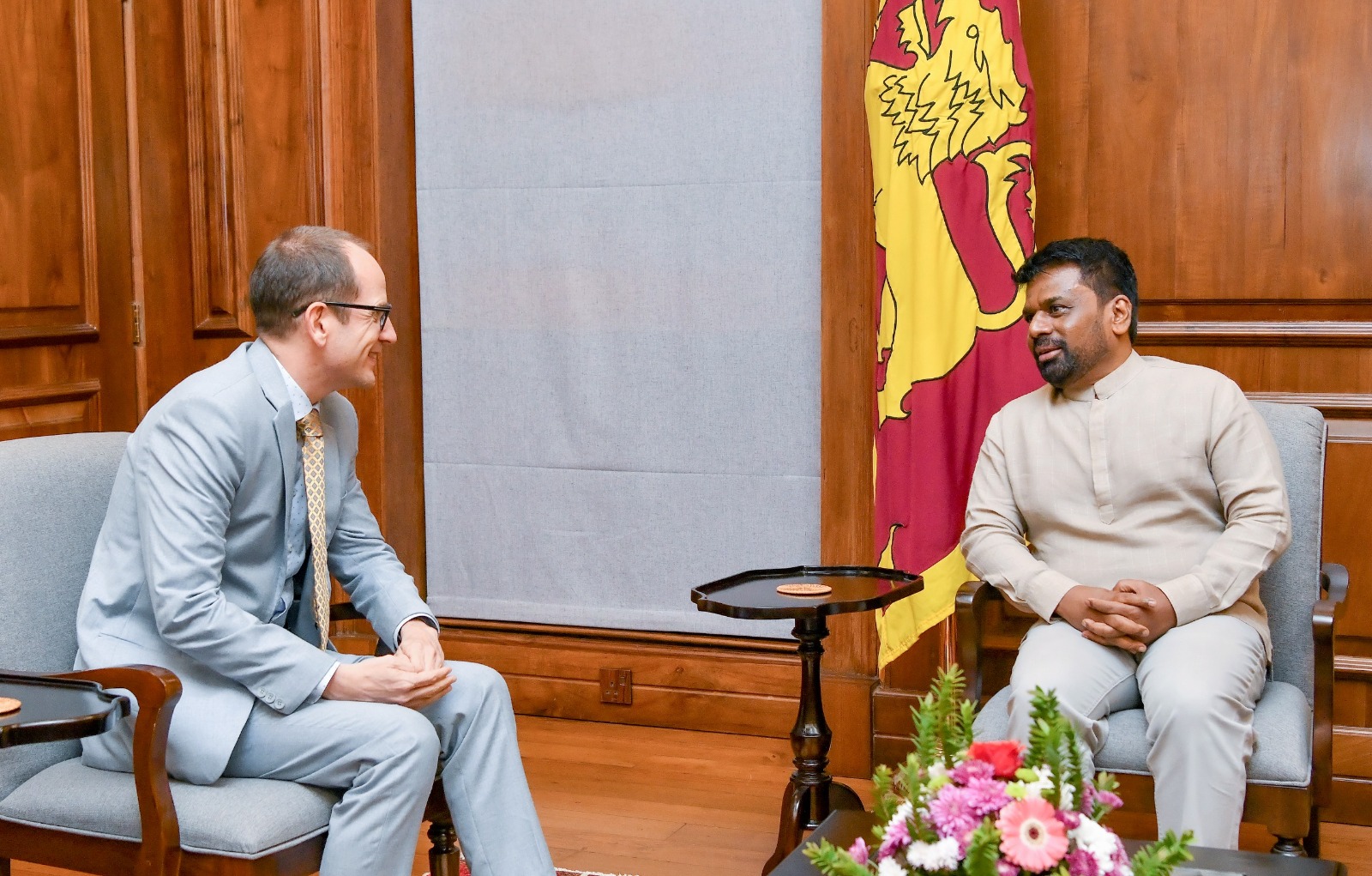 அடுத்தடுத்து 3 நாடுகளின் உயர்ஸ்தானிகர்களைச் சந்தித்துக் கலந்துரையாடிய ஜனாதிபதி!