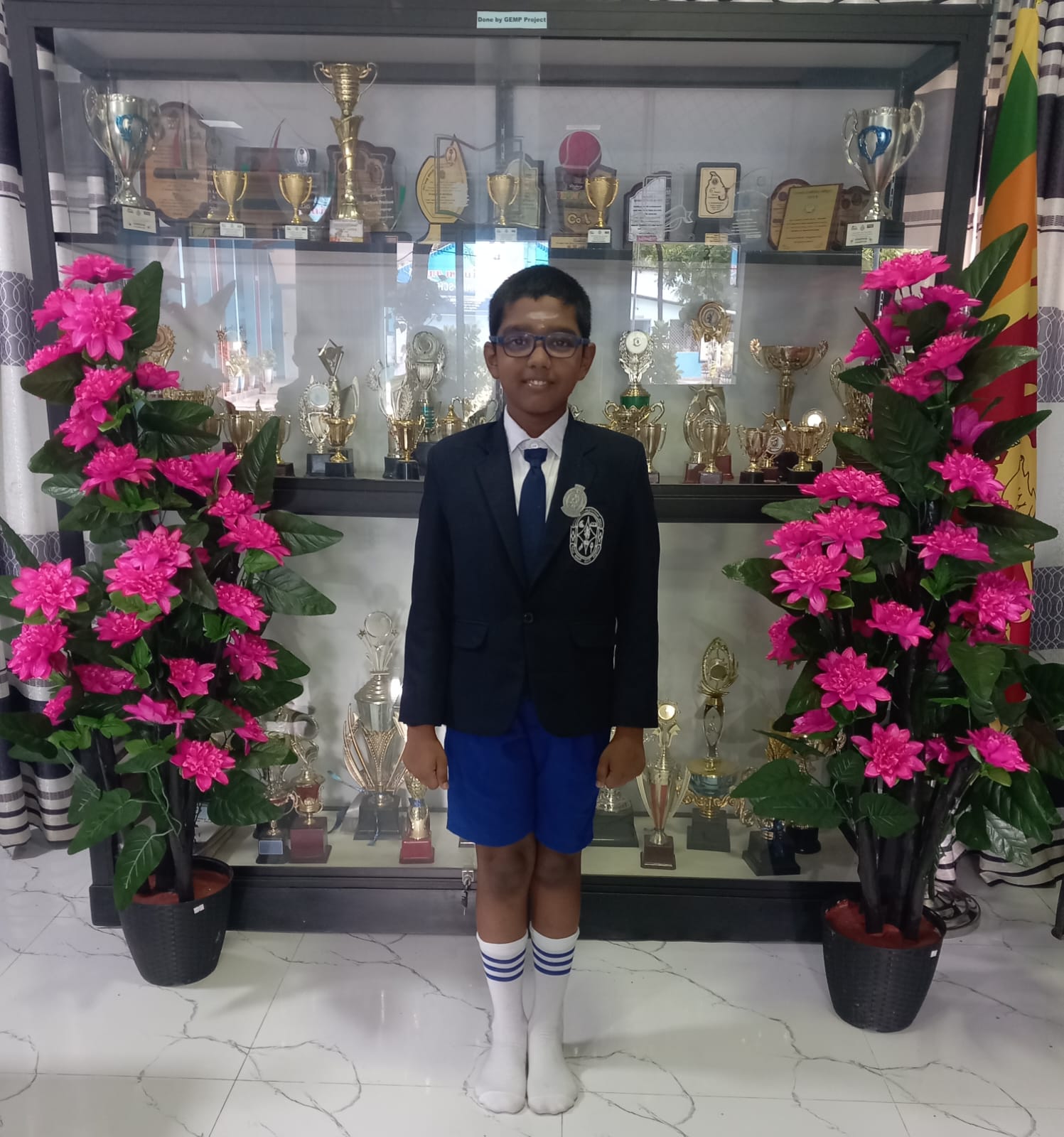 அகில இலங்கை ரீதியில் தமிழ் மொழி மூலமாக முதலிடம் பெற்ற யாழ் மாணவன்!