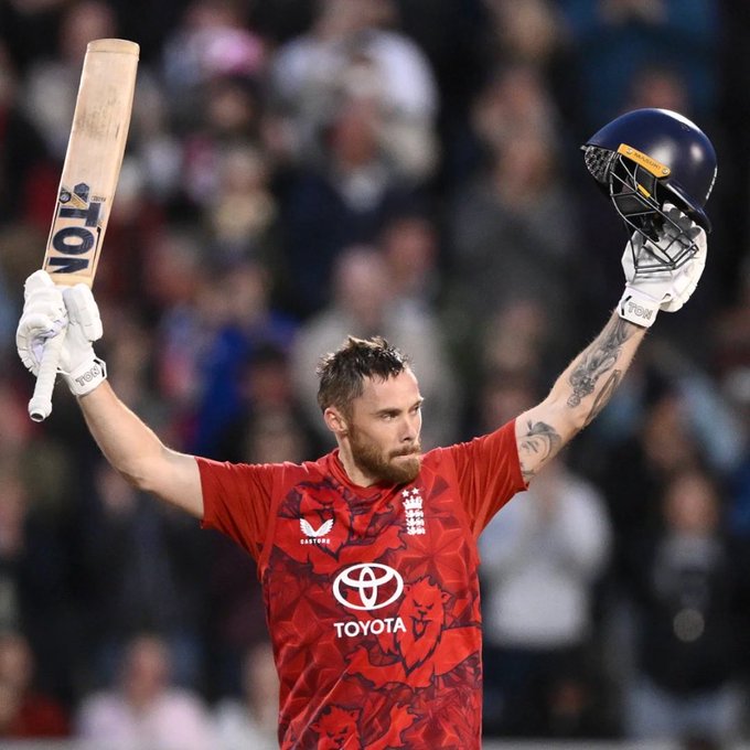 இருபதுக்கு – 20 கிரிக்கெட் : புதிய சாதனை படைத்த இங்கிலாந்து வீரர் பில் சால்ட் !