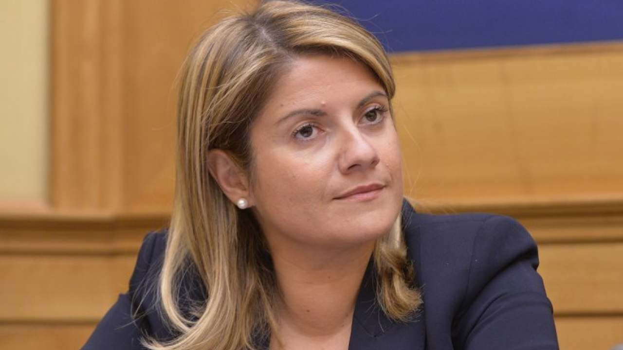 இத்தாலியின் பிரதி வெளிவிவகார அமைச்சர் நாளை இலங்கை வருகை!