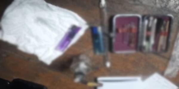 யாழில் ஐஸ் போதைப்பொருள், அதனை பாவிக்க பயன்படும் உபகரணங்களுடன் இளைஞன் கைது!