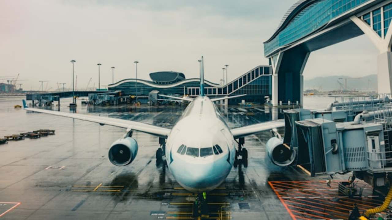 36 மணி நேரம் மூடப்படவுள்ள ஹொங்கொங் விமான நிலையம்!