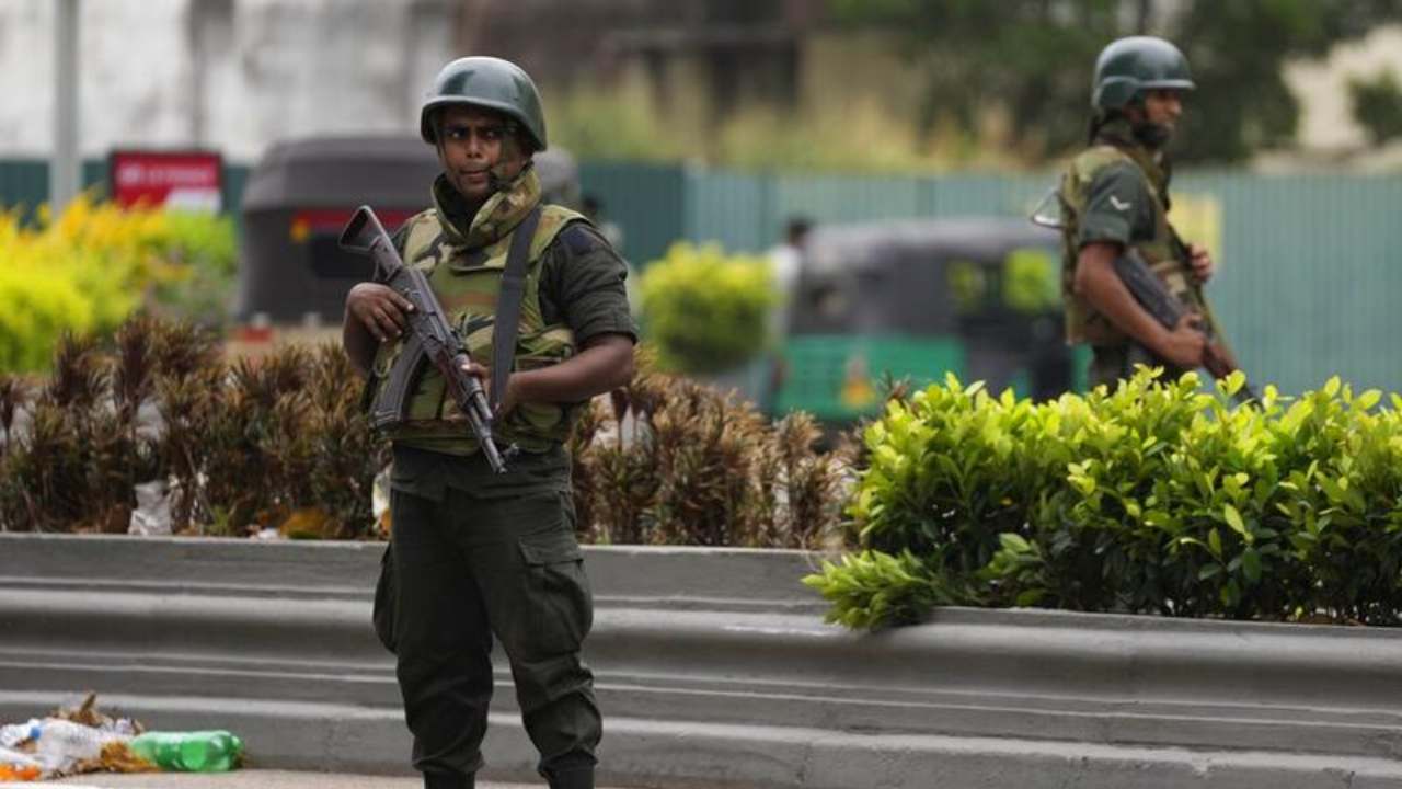 முப்படைகளுக்கு அழைப்பு; வர்த்தமானி வெளியீடு!