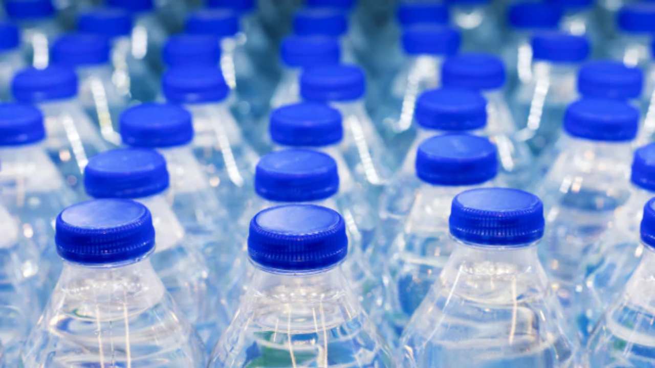 அதிக விலையில் குடிநீர் போத்தலை விற்பனை செய்த நிறுவனத்துக்கு அபராதம்!