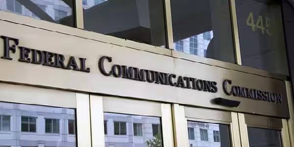 ஹாங்காங் தொலைத்தொடர்பு நிறுவனத்துக்கு அமெரிக்கா  தடை !