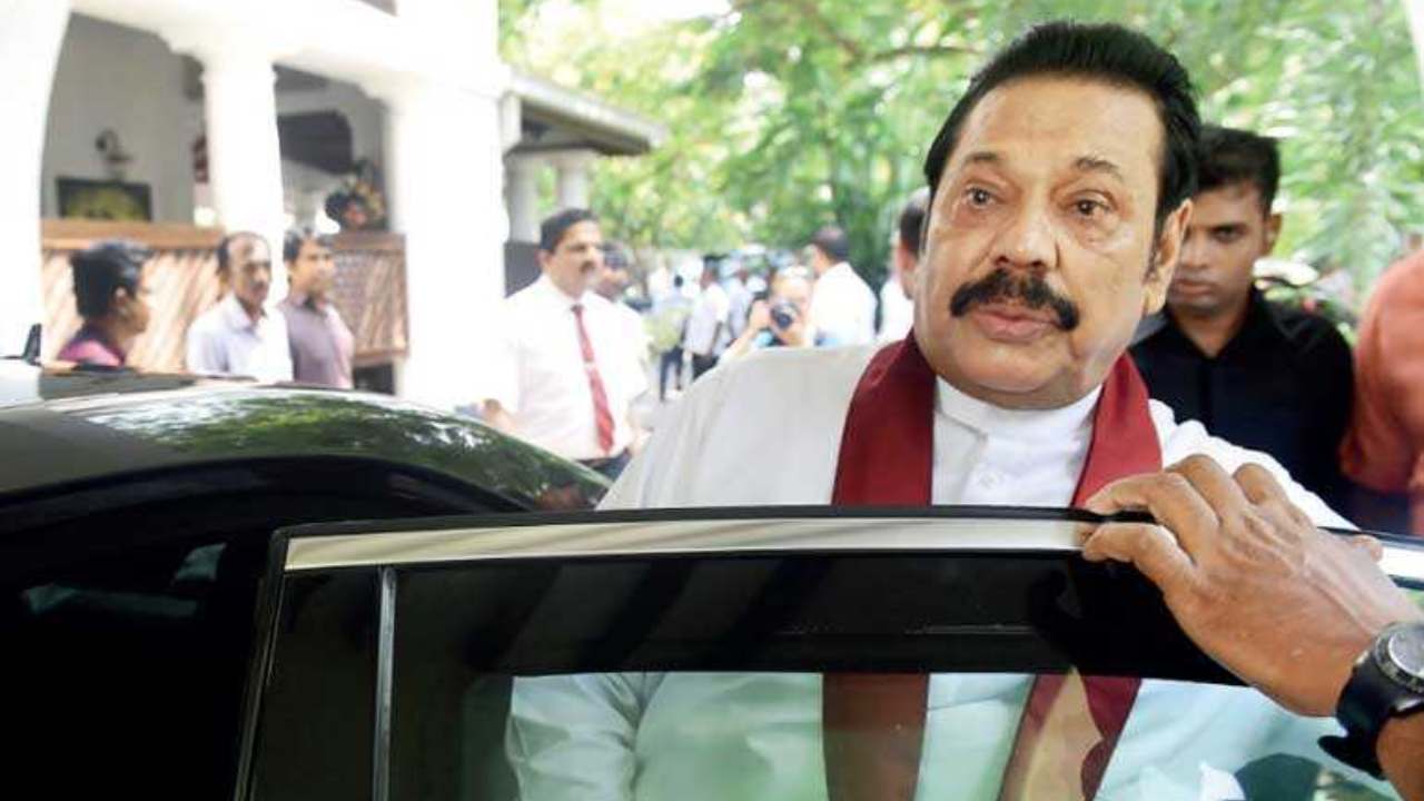 மஹிந்தவின் குண்டு துளைக்காத வாகனம் ஒப்படைப்பு!