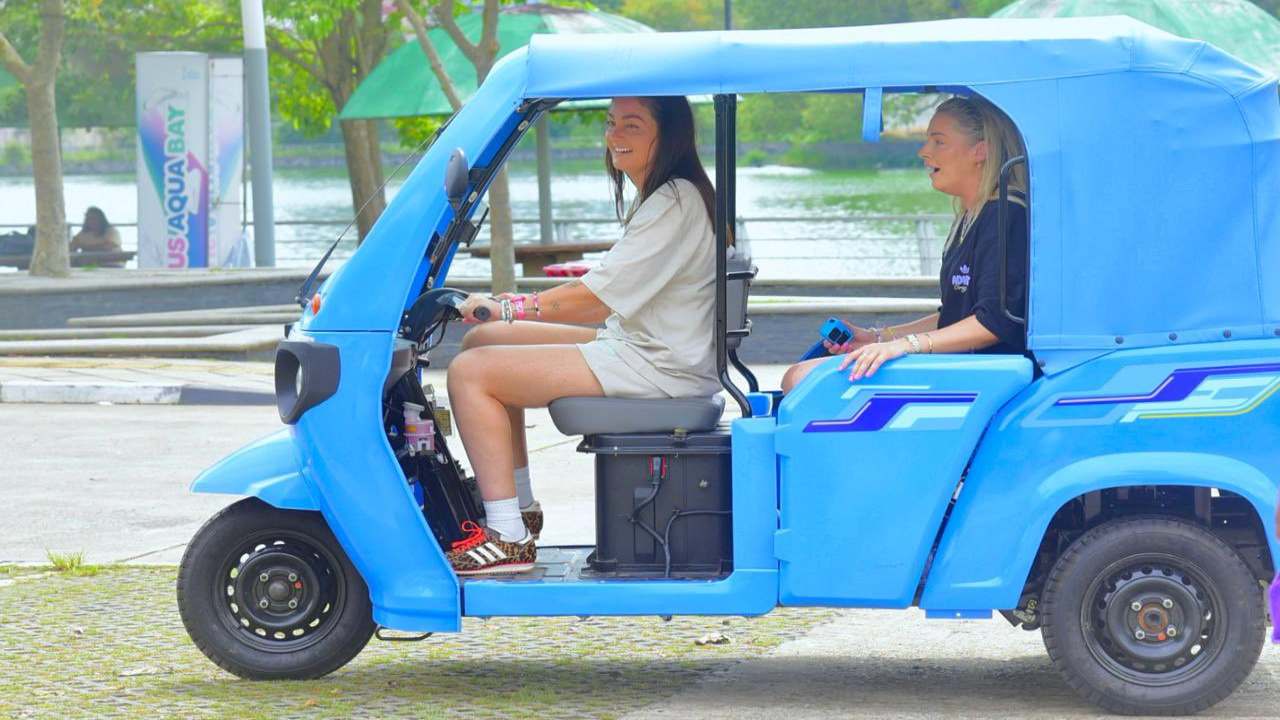 வெளிநாட்டினருக்கு முச்சக்கர வண்டிகளை செலுத்த அனுமதிப் பத்திரம் இல்லை – DMT அறிவிப்பு!