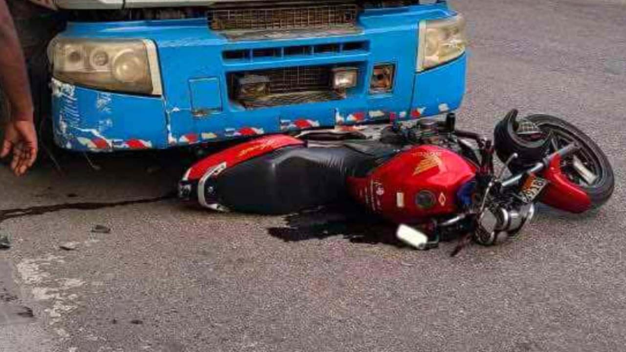 வெவ்வேறு வீதி விபத்துகளில் நால்வர் உயிரிழப்பு!