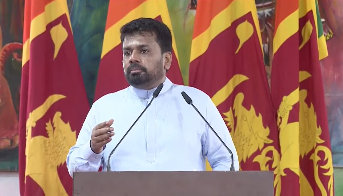 முன்னாள் ஜனாதிபதிகளின் பாதுகாப்பு பிரிவில் – பாதாள உலகக்குழுவினர் கடமை புரிந்துள்ளனர் – ஜனாதிபதி திட்டவட்டமாக தெரிவிப்பு