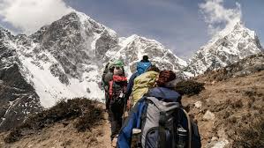 நேபாளத்தில் ஏற்பட்ட பனிச்சரிவில் சிக்கி 7 பேர் உயிரிழப்பு!