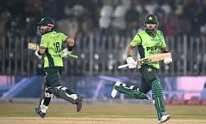 இலங்கைக்கு எதிரான ஒருநாள் தொடரில்  பாகிஸ்தான் வெற்றி!