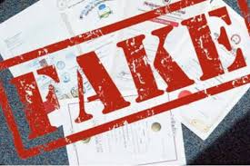 இங்கிலாந்தில் போலி ஆவணம் தயாரித்த சட்ட உதவியாளர் உடனடி பணி  நீக்கம்!