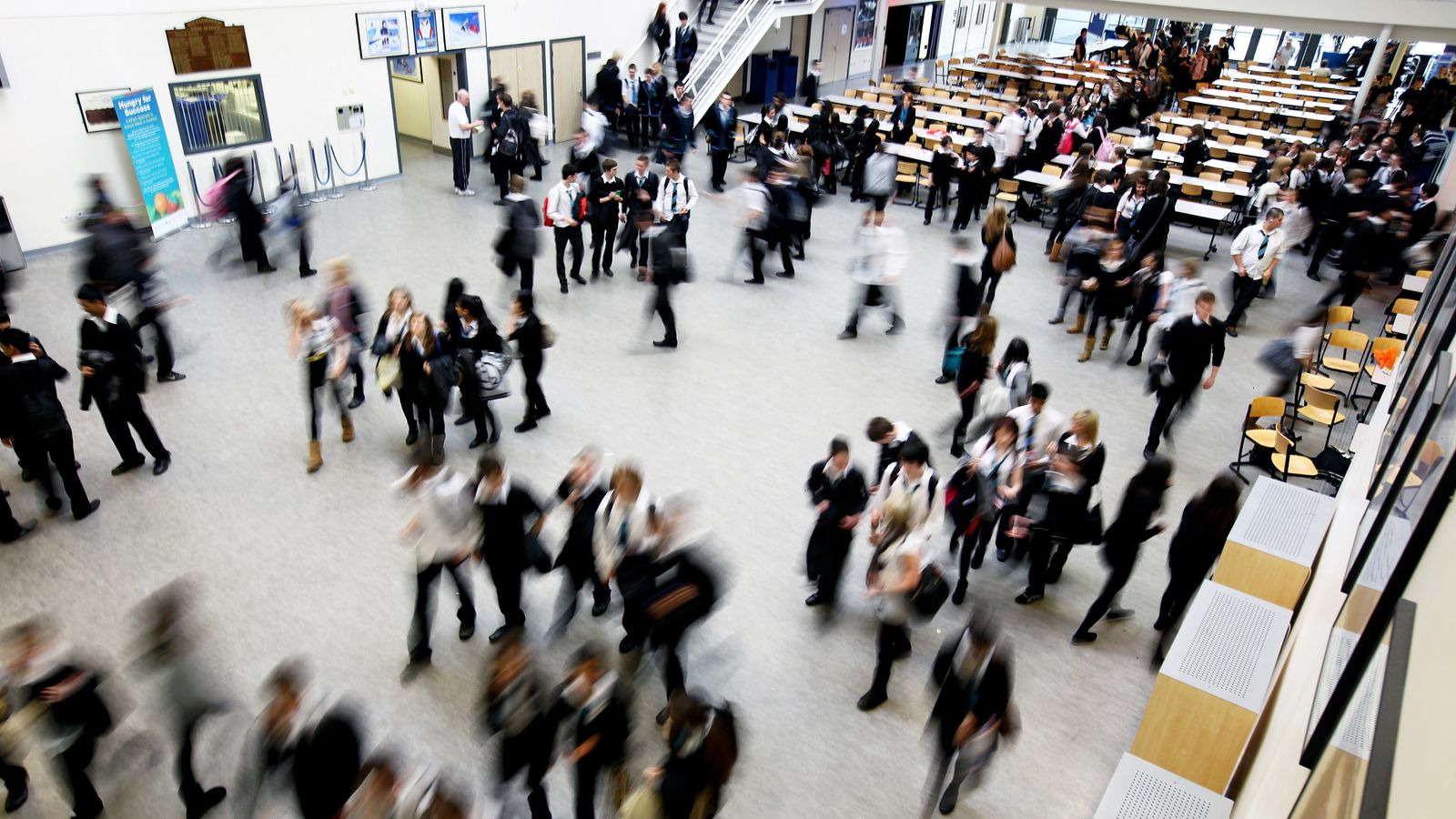 இங்கிலாந்தில் பாடசாலை  அறிக்கையில் கொண்டுவரப்படும் புதிய சீர்திருத்தம்!