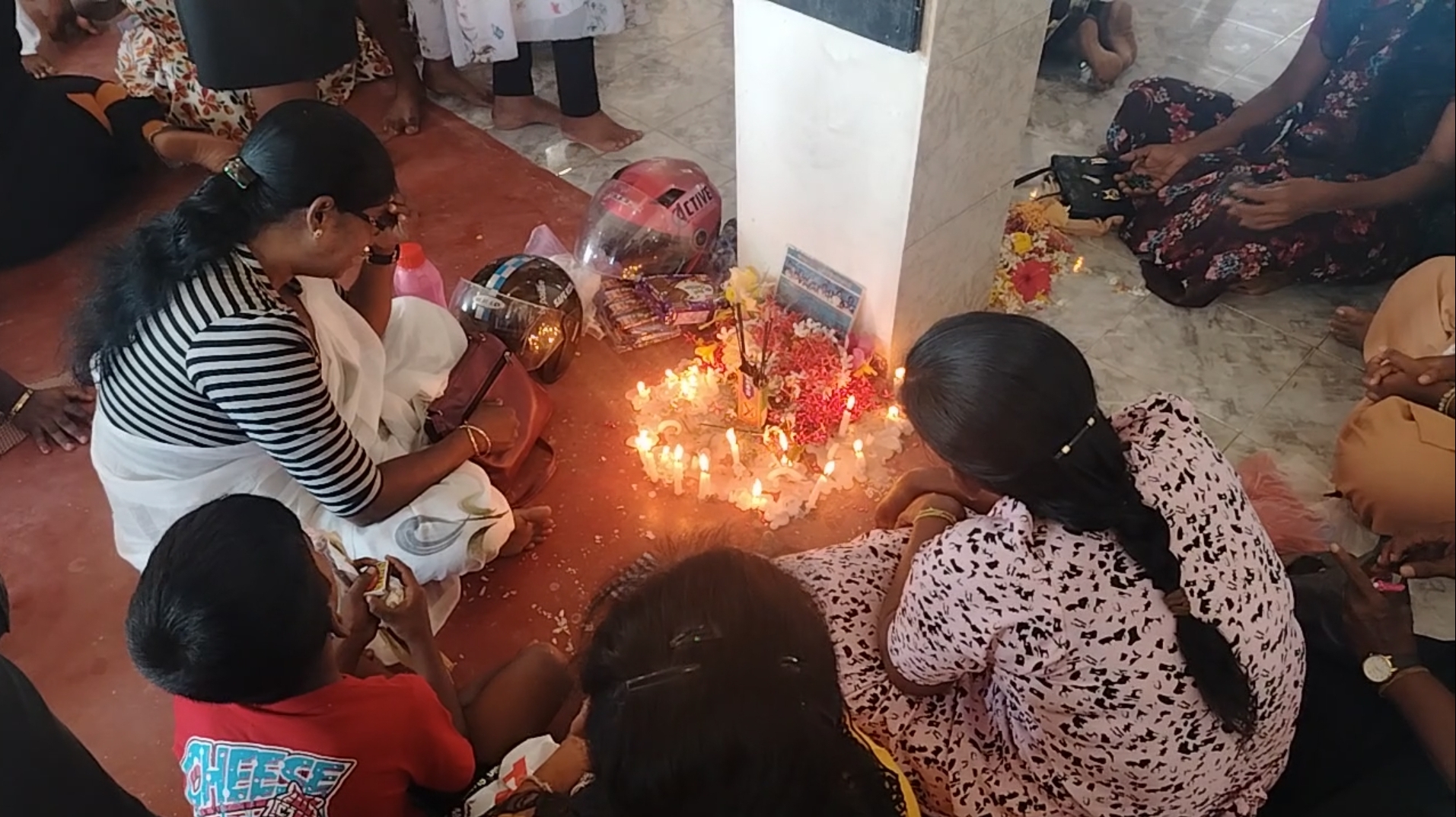 ஆழிப்பேரலை அனர்த்தத்தின் 21 ஆம் ஆண்டு நினைவு நிகழ்வு முல்லைத்தீவு நகரில் உணர்வு பூர்வமாக அனுஷ்டிப்பு!