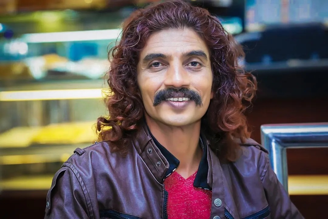 மண்ணுலகில் இருந்து விண்ணுலகம் சென்றார் இலங்கையின் தலைசிறந்த பாடகர் நவகம்புர கணேஷ் 