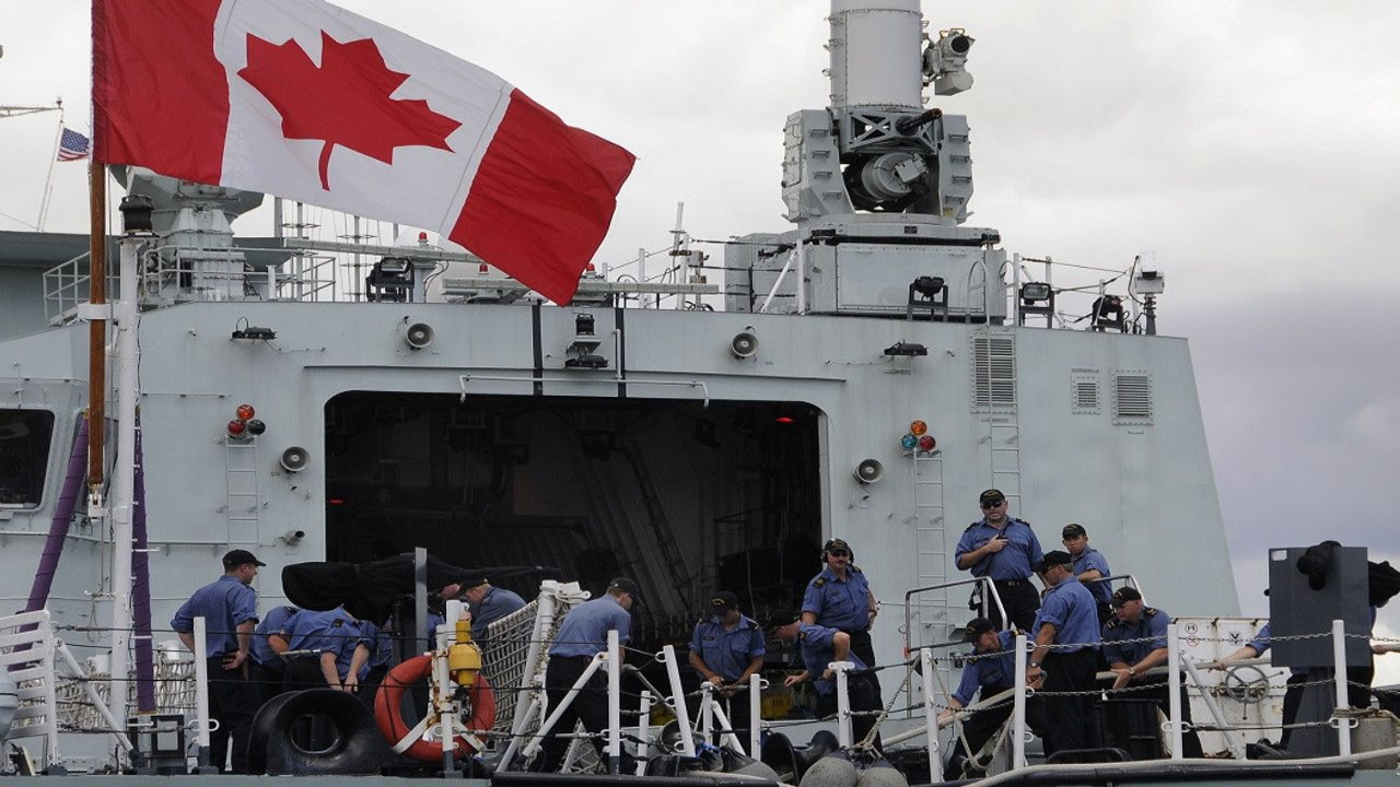 கனடாவின் கடற்படையை பயங்கரவாத அமைப்பாக பட்டியலிட்ட ஈரான்