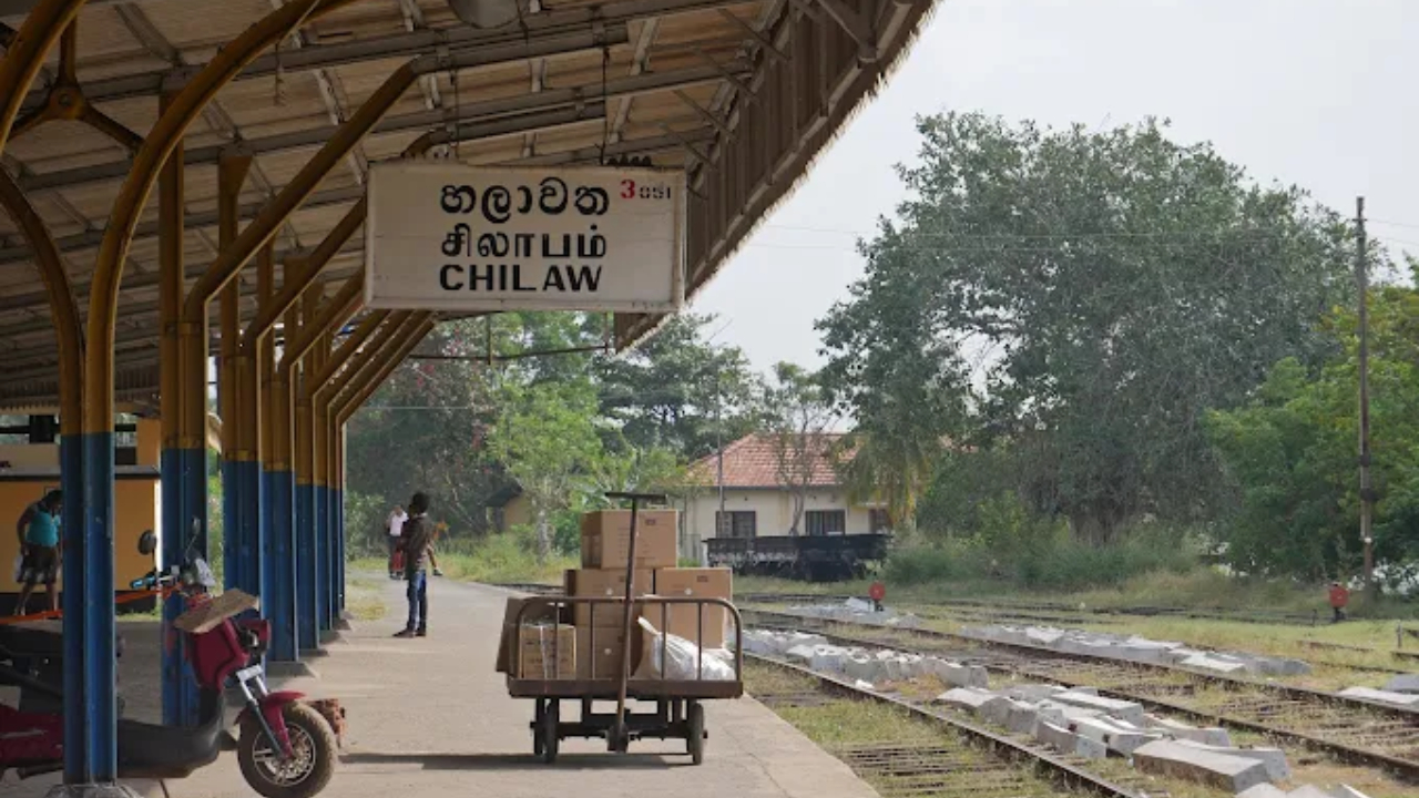 கொழும்பு – சிலாபம் இடையிலான ரயில் சேவைகள் மீள ஆரம்பம்!