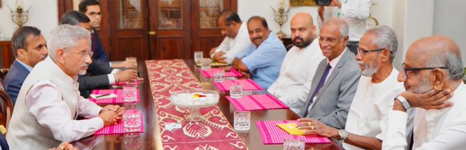 மாகாணசபைத்தேர்தல்களை விரைந்து நடாத்துமாறு  அரசாங்கத்துக்கு அழுத்தம் பிரயோகியுங்கள்’ ஜெய்சங்கரிடம் தமிழ்த்தலைவர்கள்  வலியுறுத்தல்!