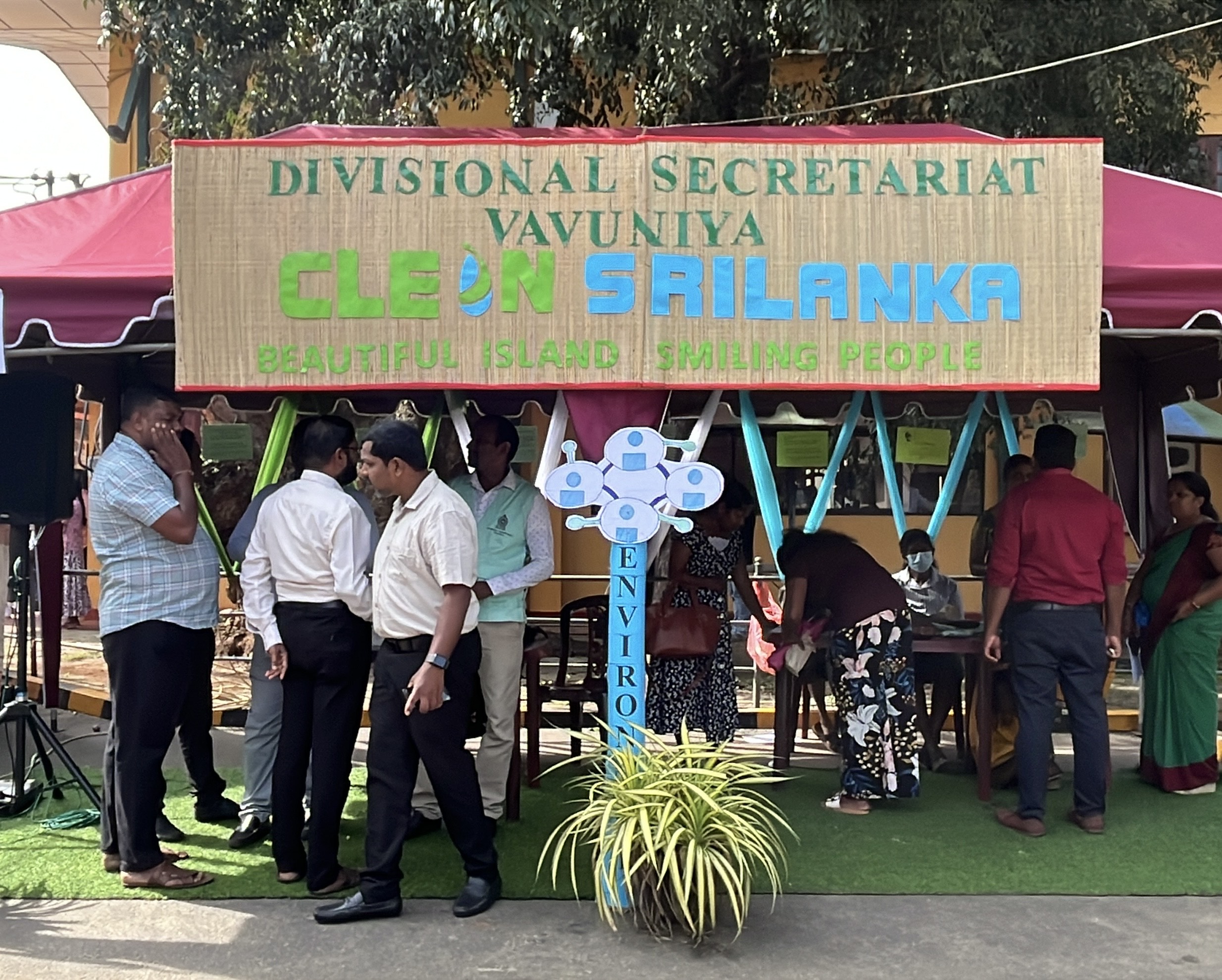 கிளீன் சிறிலங்கா நடமாடும் சேவை வவுனியாவில் இன்று இடம்பெற்றது!