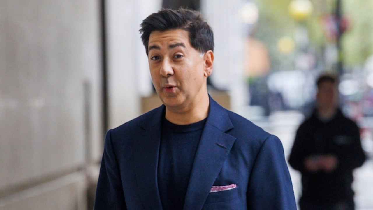 பிரிட்டிஷ் சமூக ஊடக பிரச்சாரகரின் தடுப்புக்காவலுக்கு அமெரிக்க நீதிமன்றம் தடைவிதிப்பு!