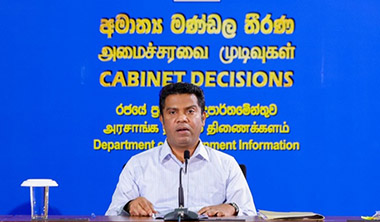 பேரிடர் உயிரிழப்புக்களை உயிரித்த ஞாயிறு தாக்குதல்களுடன் ஒப்பிடுவது நியாயமற்றது- அமைச்சர் நளிந்த ஜெயதிஸ்ஸ தெரிவிப்பு!