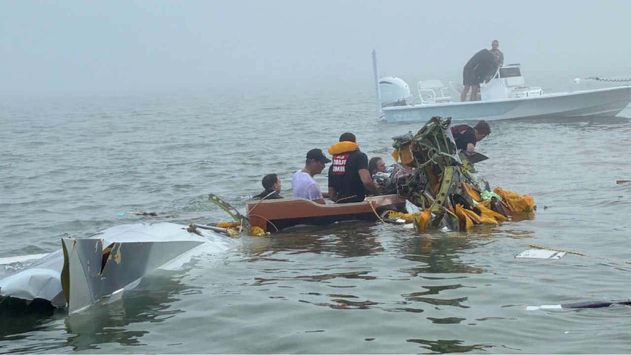 டெக்சாஸில் மருத்துவ விமானம் விபத்து;  5 பேர் உயிரிழப்பு!