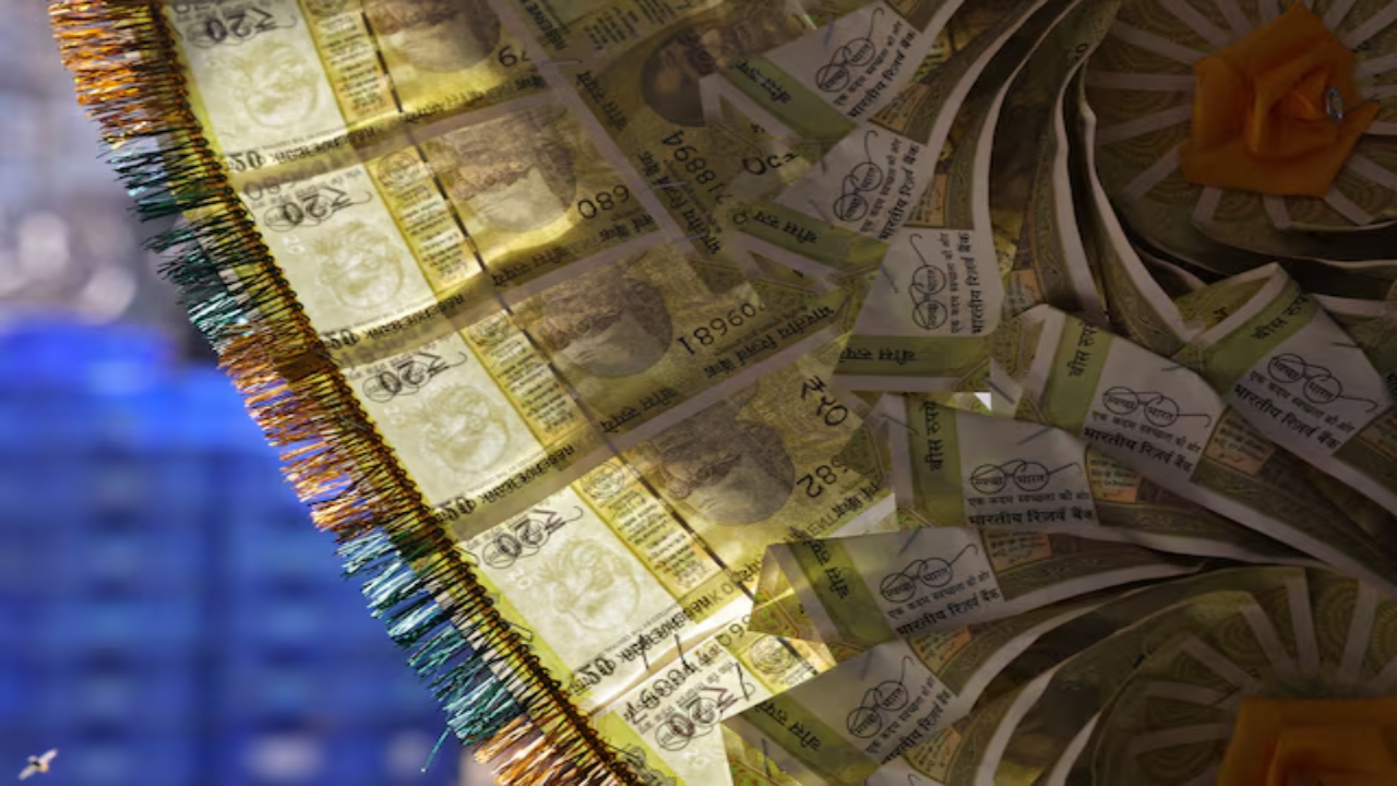 இந்திய ரூபாவின் பெறுமதி மிகப்பெரிய வீழ்ச்சி!