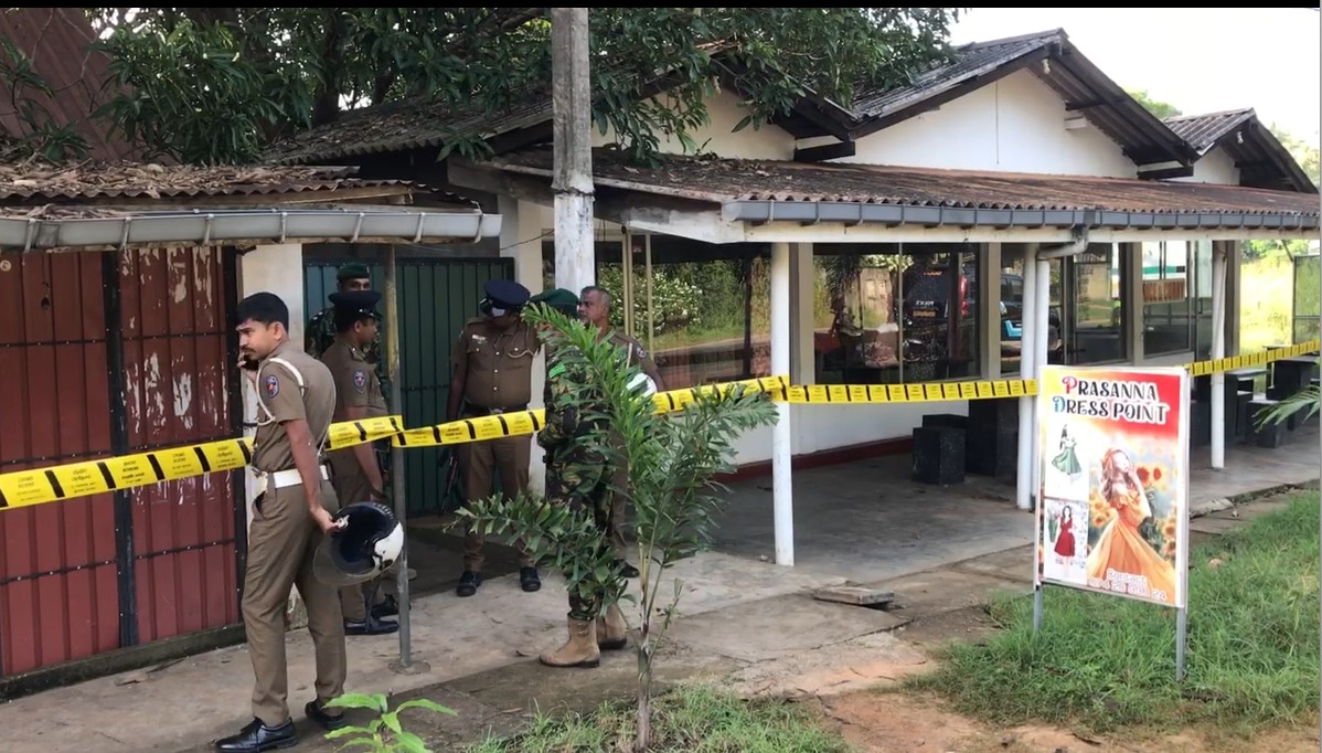 திருகோணமலை சீனக்குடா துப்பாக்கிச்சூடு – கைவிடப்பட்ட நிலையில் மோட்டார் சைக்கிள் கண்டுபிடிப்பு!