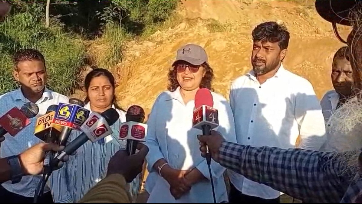 ஹட்டன் கண்டி பிரதான வீதி 20 நாட்களுக்கு பின் இன்று மீண்டும் திறப்பு!