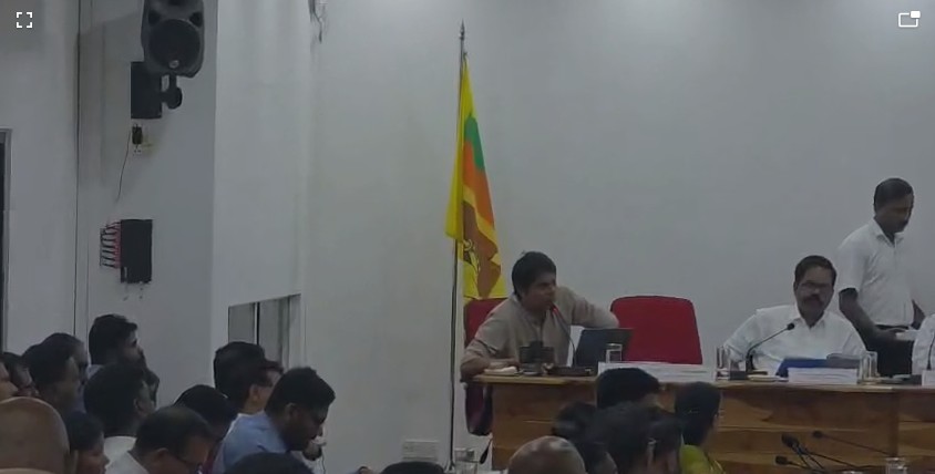 யாழ். ஒருங்கிணைப்பு குழு கூட்டத்தில் அர்ச்சுனா , சிறீதரன் கடும் வாக்குவாதம்