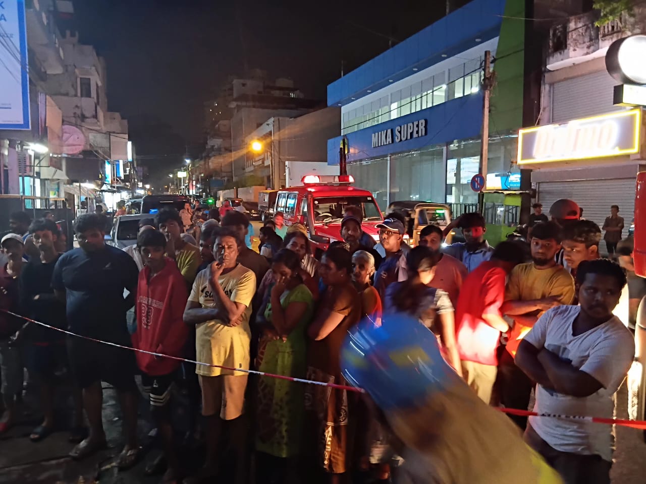 கொழும்பு ஜெம்பெட்டா வீதியில் 5 வீடுகள் இடிந்து வீழ்ந்தன : உயிர் சேதம் தவிர்க்கப்பட்டது