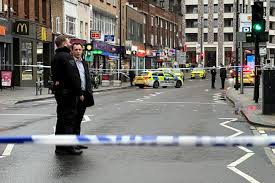 வெம்பிளியில் கத்திக் குத்து தாக்குதல் – இளைஞர் ஒருவர் பலி, இருவர் கைது