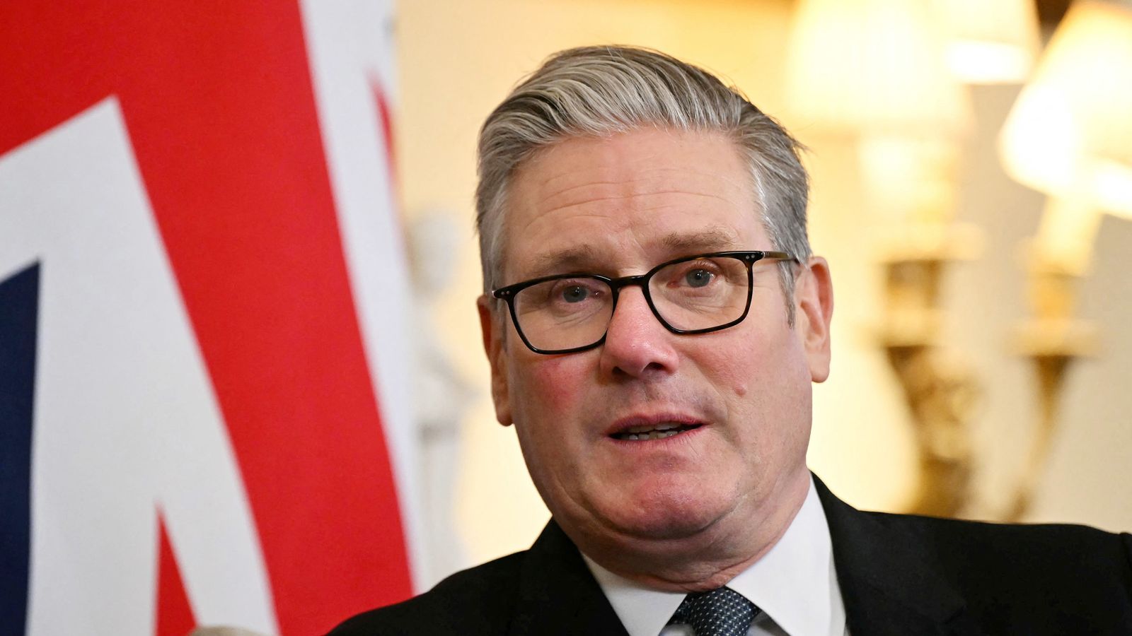 ‘ஜனநாயகத்தை சீர்குலைக்கும் அவதூறு முயற்சி’ – தொழிற்கட்சி மீது எதிர்க்கட்சிகள் குற்றச்சாட்டு!