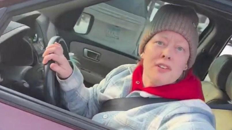 அமெரிக்காவில் அதிரடி: ICE அதிகாரியால் பெண் சுட்டுக் கொல்லப்பட்ட கொடூரம் – வெளியானது புதிய வீடியோ காட்சிகள்!