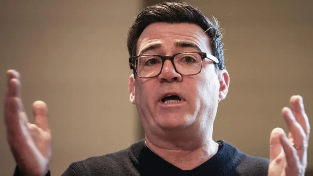 மேயர் பணிகளில் மட்டுமே கவனம் செலுத்தப்போவதாக ஆண்டி பர்ன்ஹாம் தெரிவிப்பு!