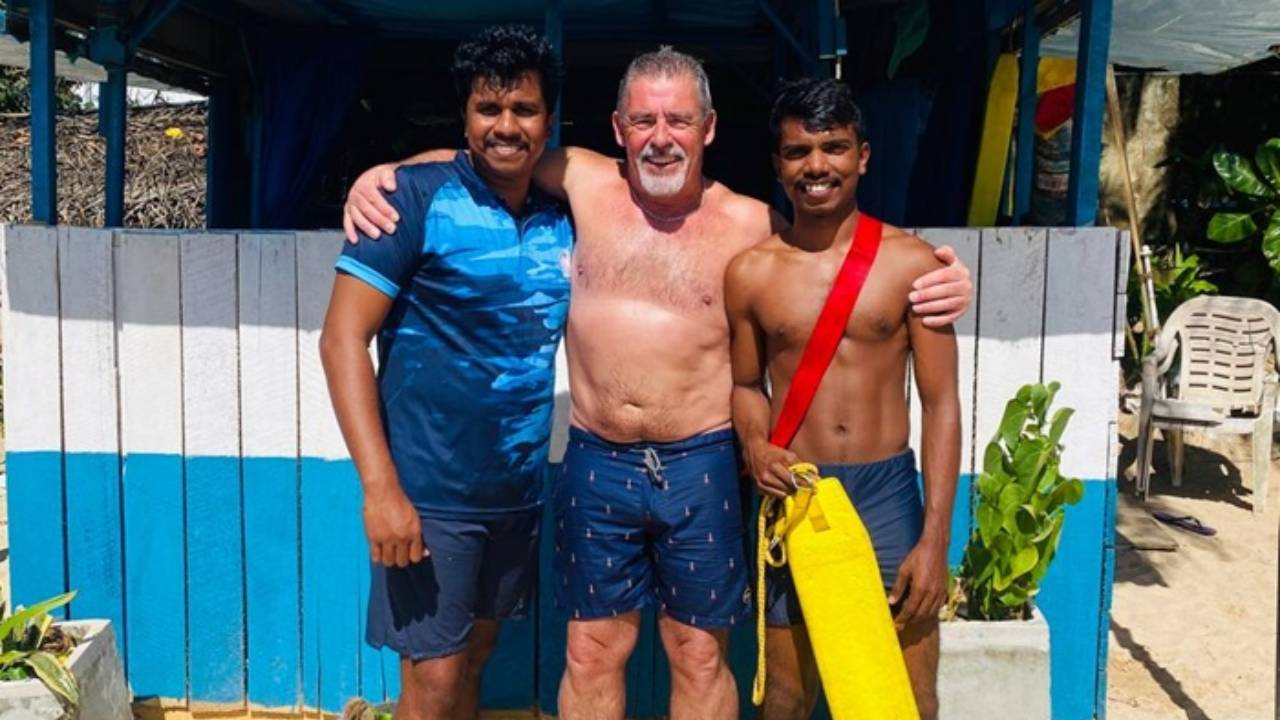 பலத்த நீரோட்டத்தில் அடித்துச் செல்லப்பட்ட பிரித்தானிய பிரஜை பாதுகாப்பாக மீட்பு!