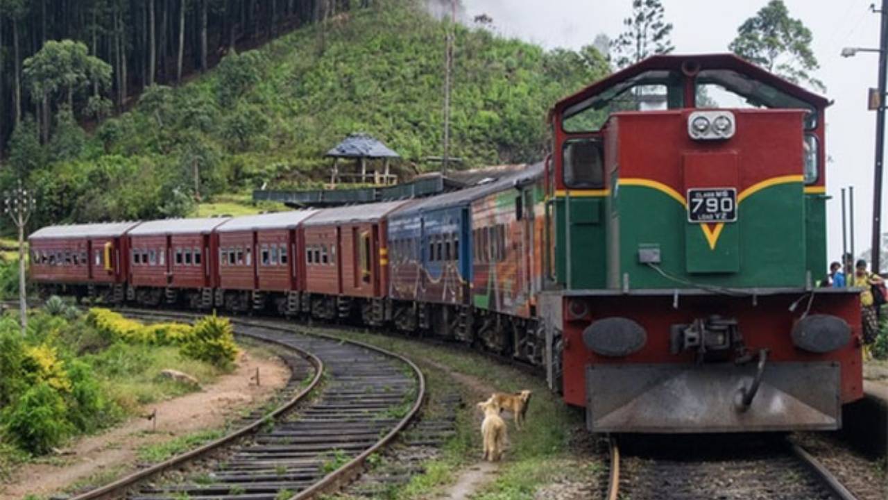 இலங்கை ரயில் நிலைய அதிபர்கள் சங்கம் எச்சரிக்கை!