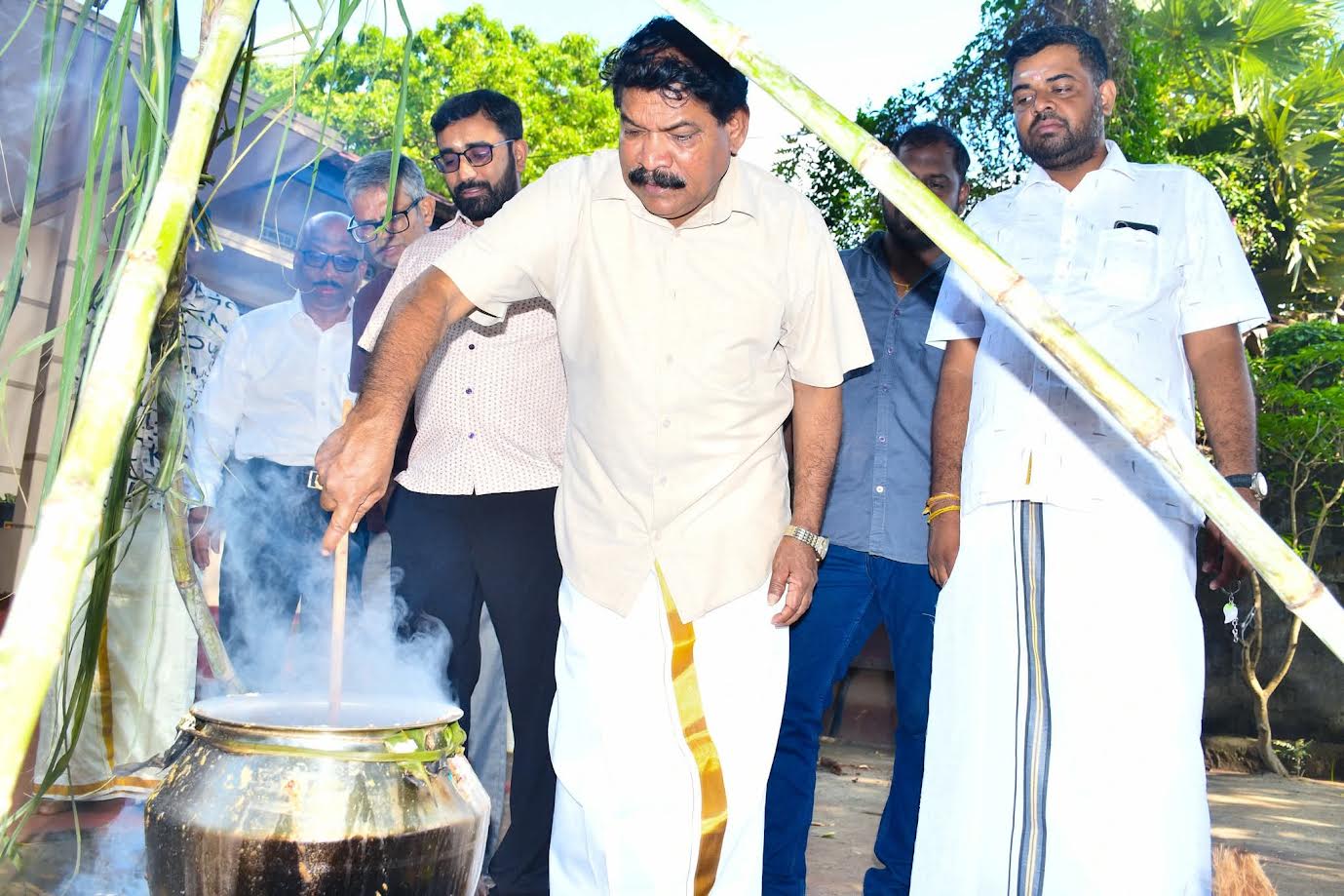 தேசிய மக்கள் சக்தியின் யாழ்ப்பாண அலுவலகத்தில் பொங்கல் நிகழ்வு