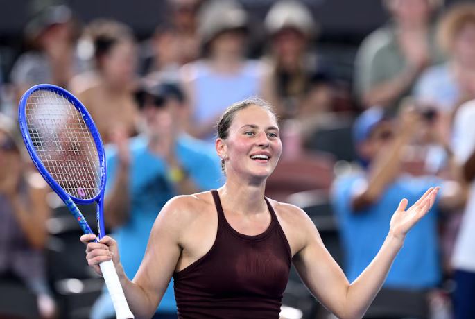 பிரிஸ்பேன் இன்டர்நேஷனல் டென்னிஸ் தொடரில் மகளிர் ஒற்றையர் பிரிவின் இறுதிப் போட்டி