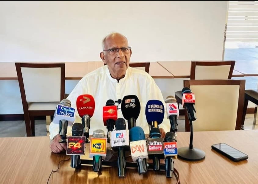 வடக்கு கிழக்கை பிரித்த ஜேவிபி , மாகாணத்திற்கு அதிகாரங்களை கையளிக்க விரும்பமாட்டார்கள்