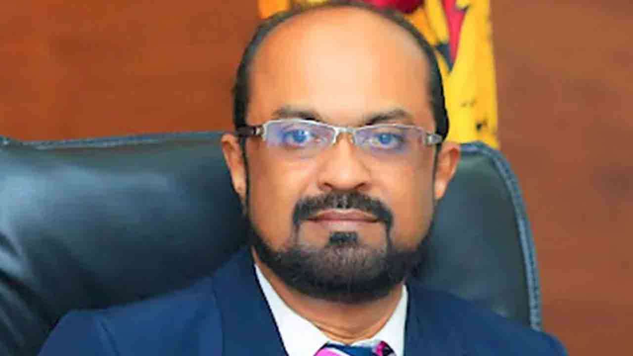 பொய்யான தகவல்களை சமூகமயப்படுத்த வேண்டாம்