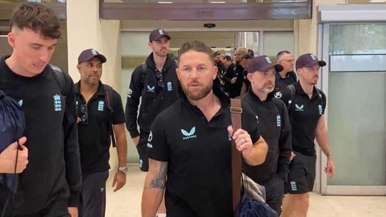 இலங்கையை வந்தடைந்துள்ள இங்கிலாந்து கிரிக்கெட் குழாம்