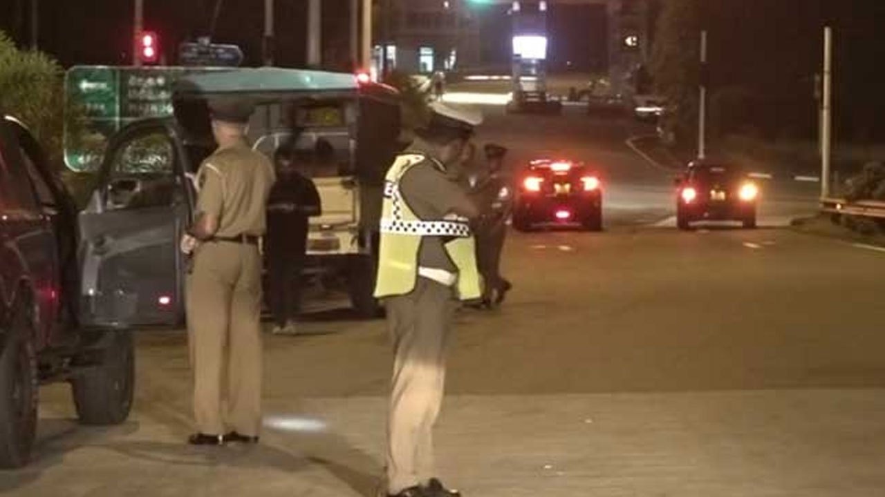 தெற்கு அதிவேக நெடுஞ்சாலைக்குள் நுழையும் ,வெளியேறும் வாகனங்கள் சோதனை