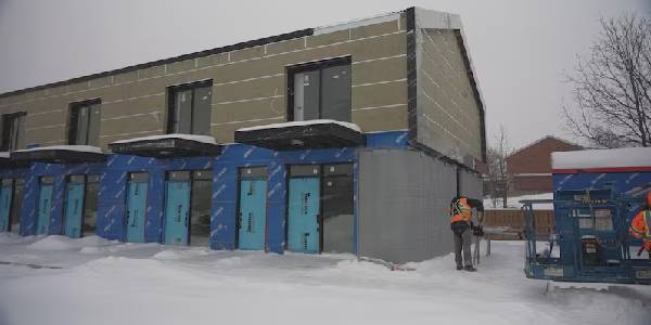 கனடாவில் 3D அச்சு முறை வீடுகள் மீது மக்கள் ஆர்வம் காட்டுவது ஏன்?